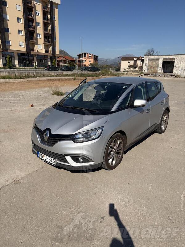 Renault - Scenic - 1.5 DCI