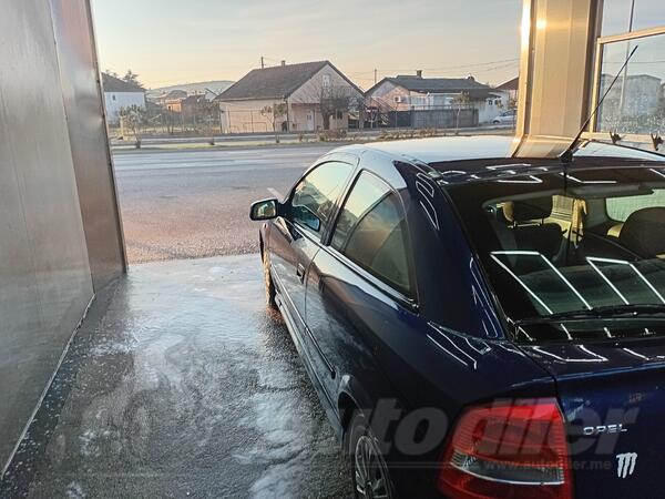 Opel - Astra - 1.6