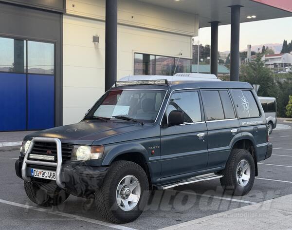 Mitsubishi - Pajero - 2.5 TD