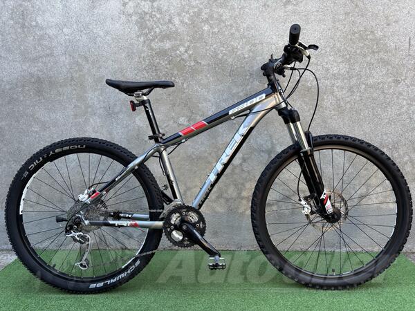 Trek - Trek XT