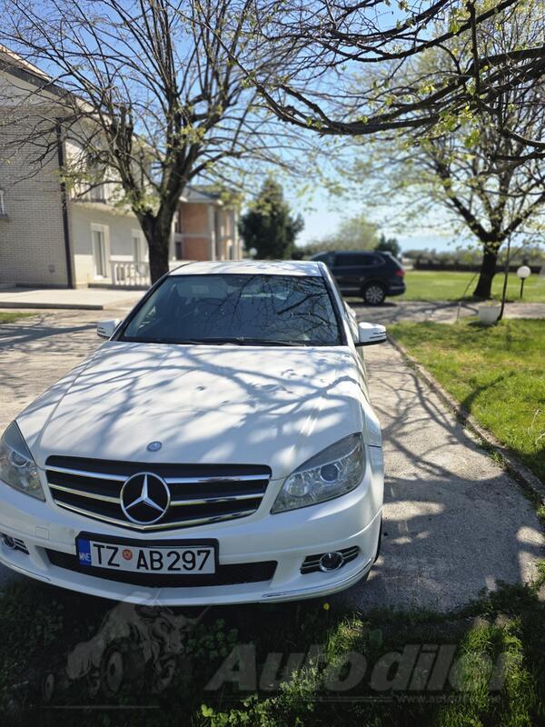Mercedes Benz - C 220 - cdi