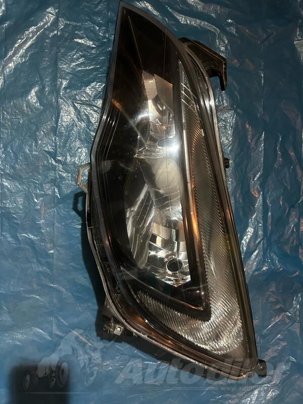 Lijevi far za Opel - Astra    - 2010-2015