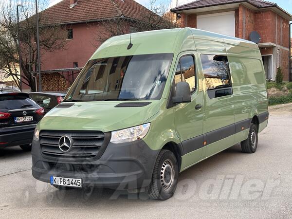 Mercedes Benz - Sprinter