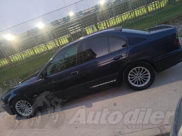 BMW - 525 - m57