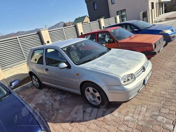 Volkswagen - Golf 4 - 1.4 BENZ + PLIN