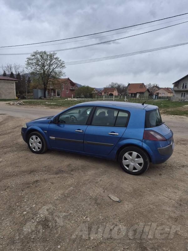 Renault - Megane - 1.9