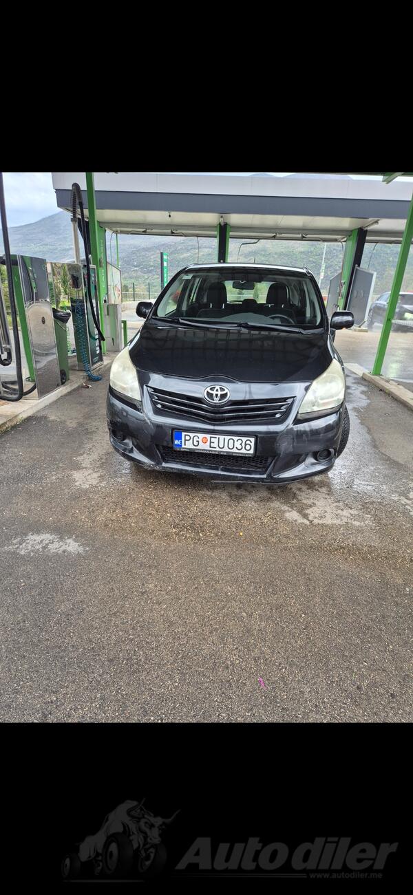 Toyota - Verso - 1.6