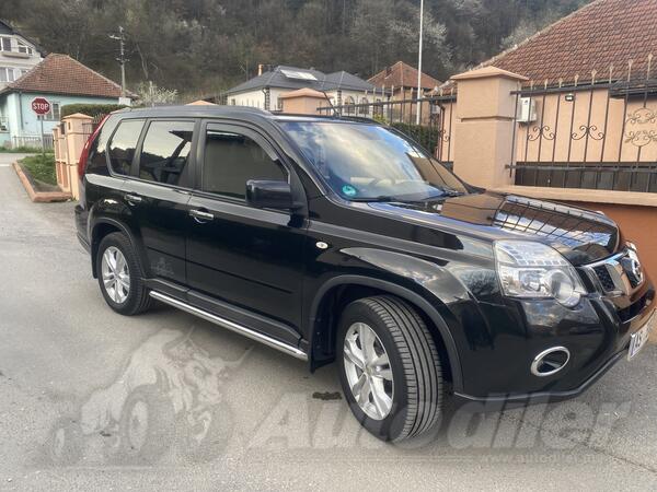 Nissan - X-Trail - 20 Dci