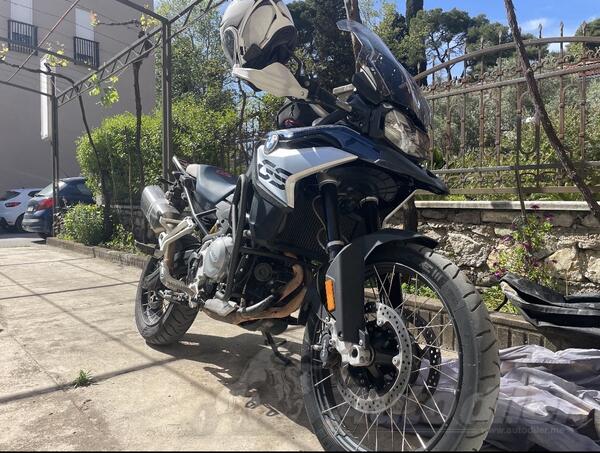 BMW - F850 gs
