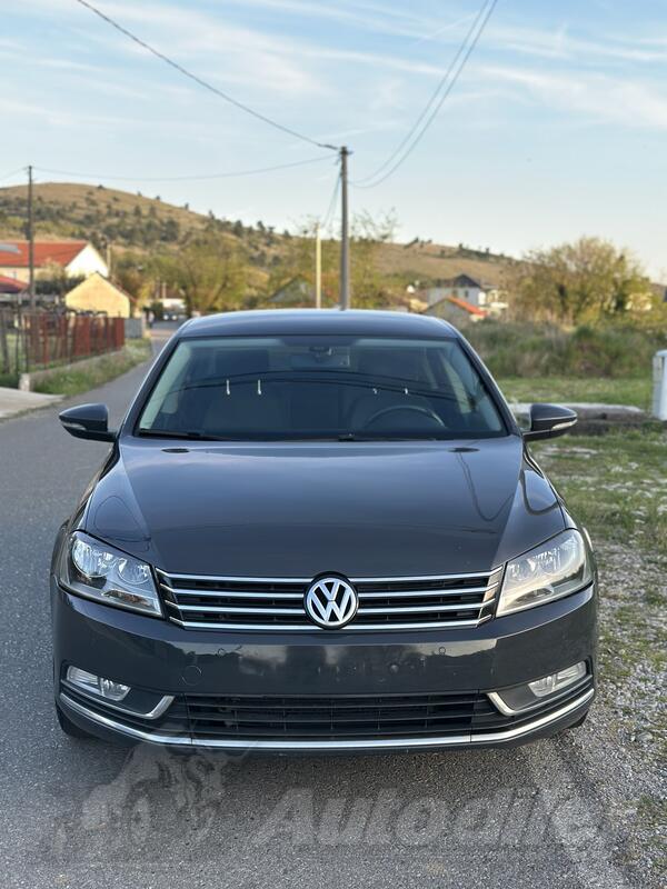 Volkswagen - Passat - 1.6