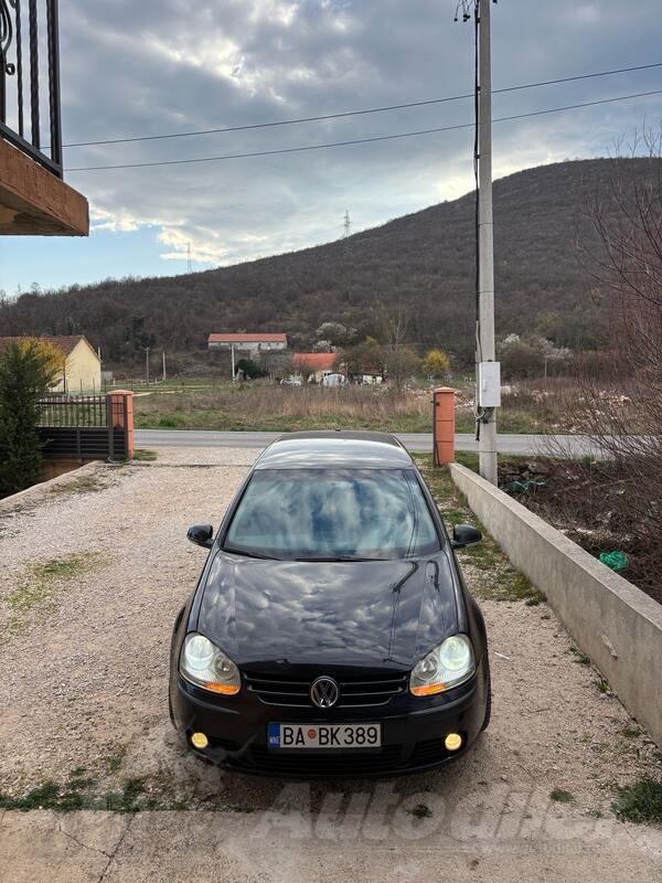 Volkswagen - Golf 5 - 1.9 77