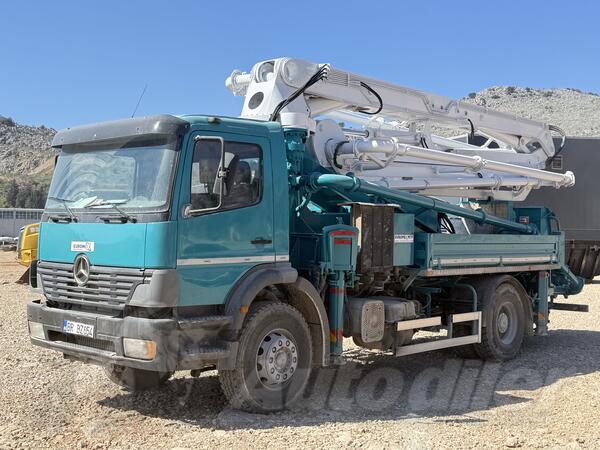 Mercedes Benz - 1828