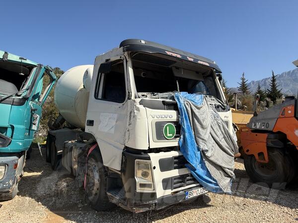Volvo - FM 340 6x4