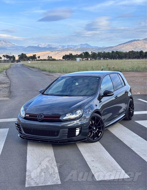 Volkswagen - Golf GTI - 2.0 TSI
