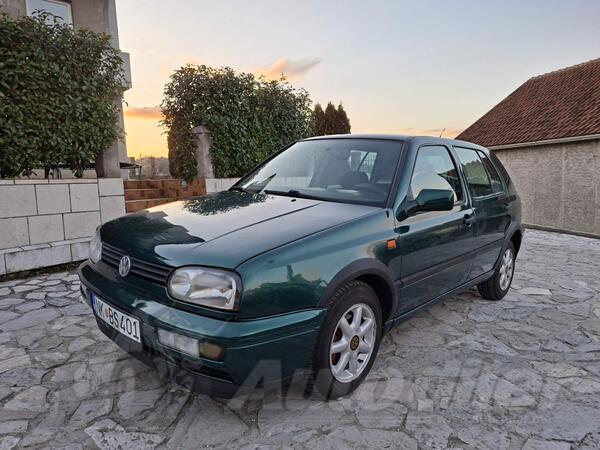 Volkswagen - Golf 3 - 1.9 tdi