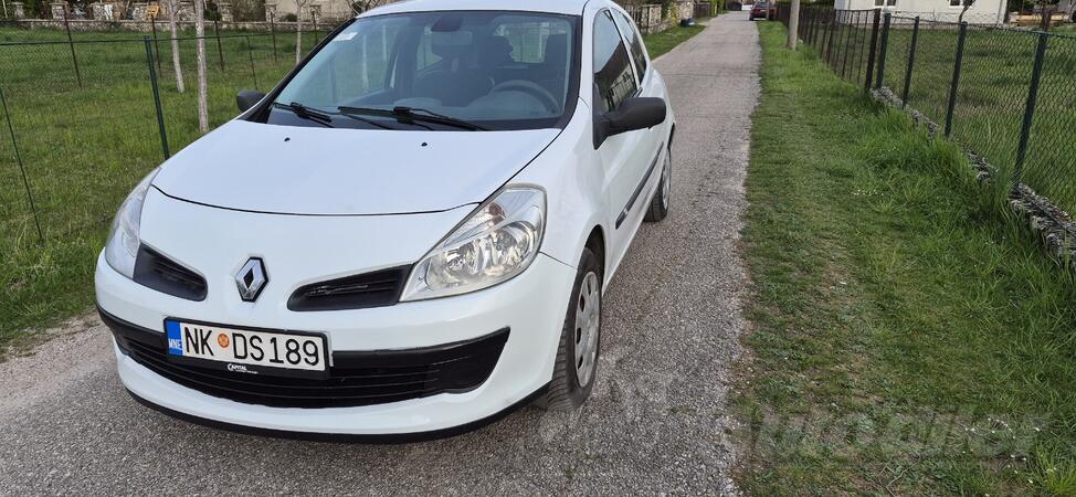 Renault - Clio - 1.5 dci