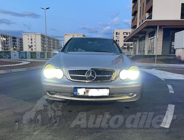 Mercedes Benz - C 200 - 2.2