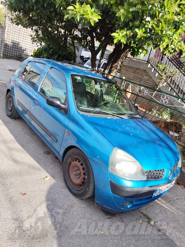 Renault - Clio - 1.4 16v