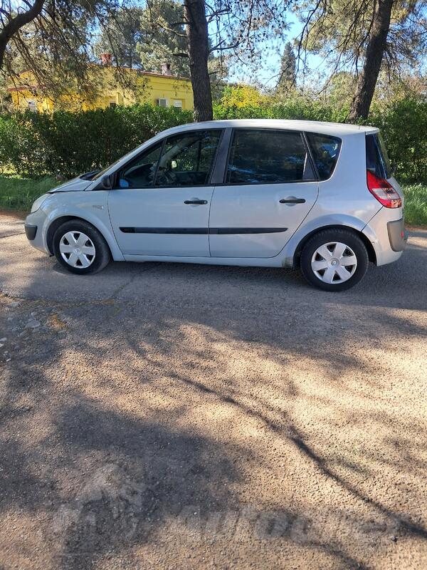 Renault - Scenic - 1.5
