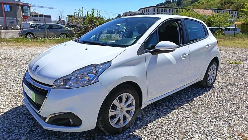 Peugeot - 208 - 1.2-11/2018