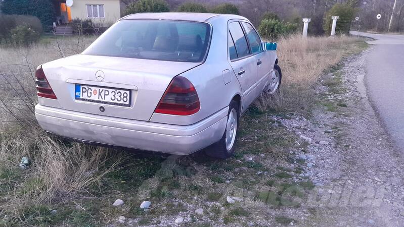 Mercedes Benz - C 220 - 2.2d