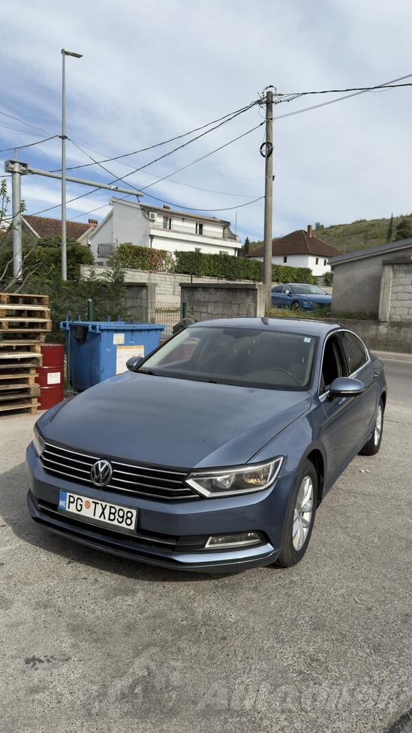 Volkswagen - Passat - 1,6