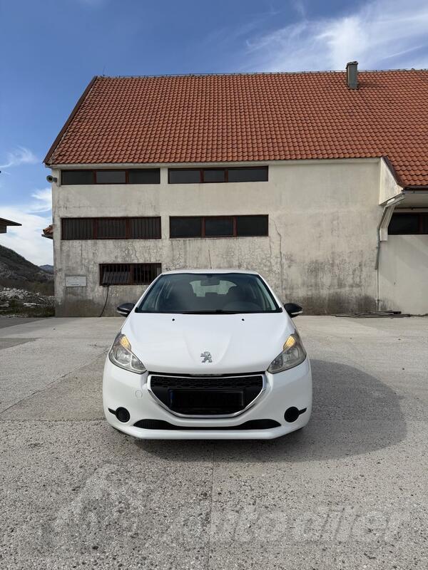 Peugeot - 208 - 1.4 HDI