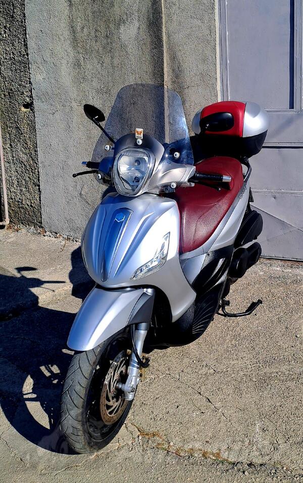 Piaggio - beverly 350