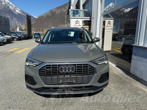 Audi - Q3