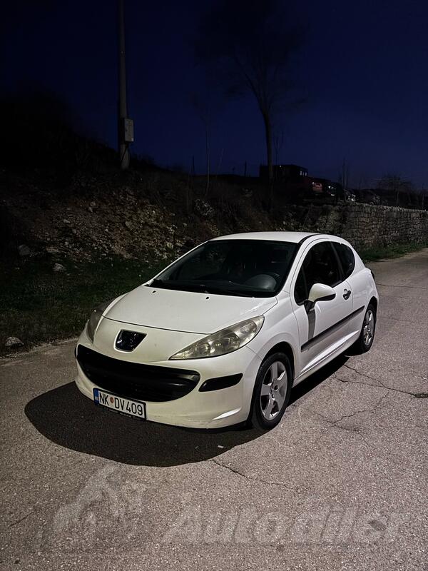 Peugeot - 207 - 1.4 HDi