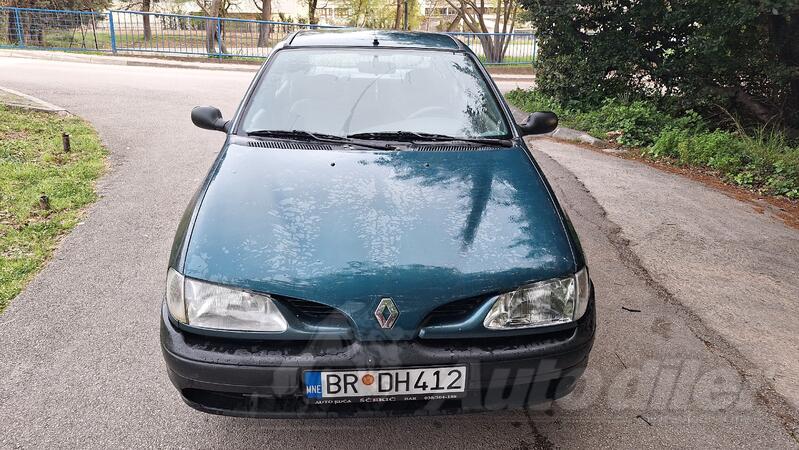 Renault - Megane - 1.4 8v