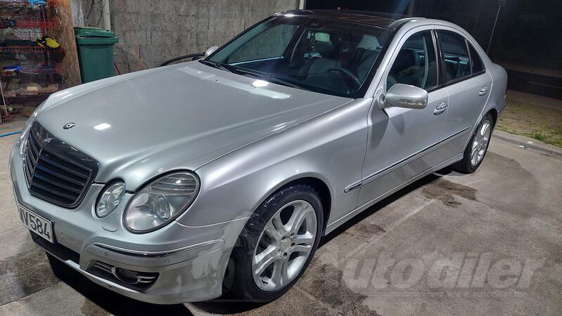 Mercedes Benz - E 300 - 3.0