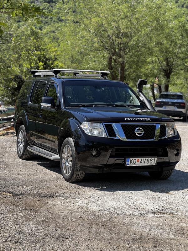 Nissan - Pathfinder - 2.5 DCI