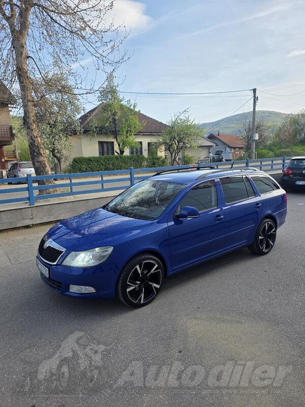 Škoda - Octavia - 1.6