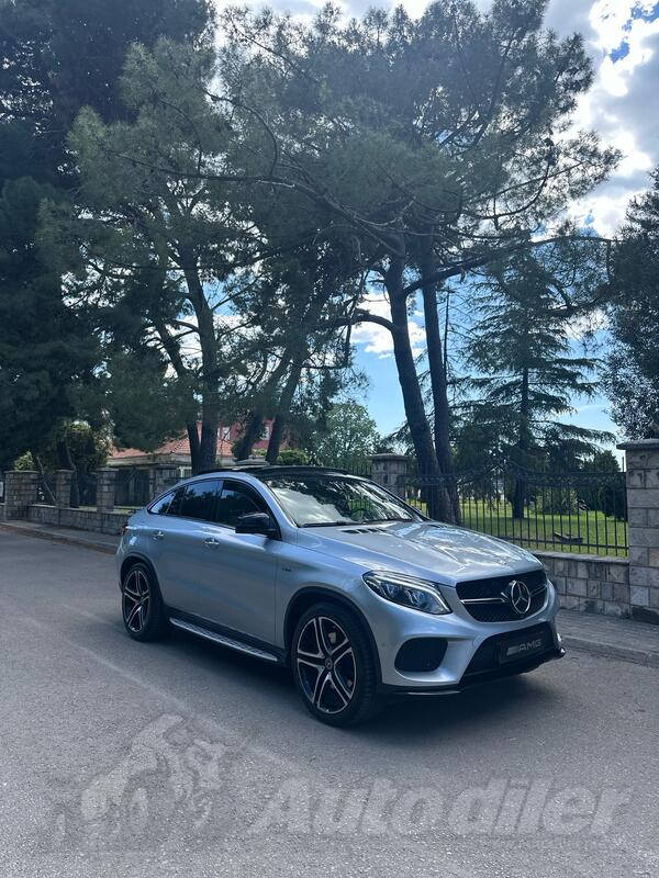 Mercedes Benz - GLE 43 AMG - 43 AMG