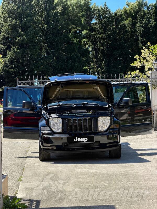 Jeep - Cherokee - 2.8 crd