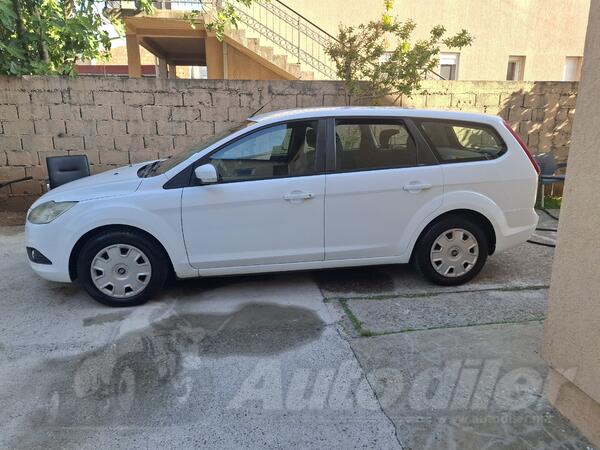 Ford - Focus - 1.6