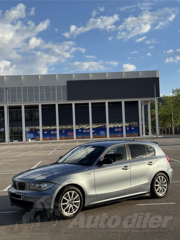 BMW - 120