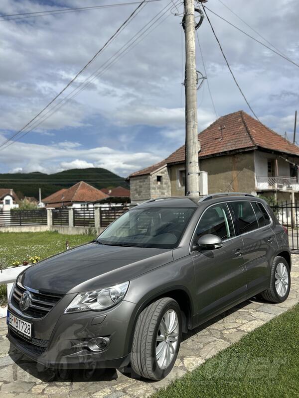 Volkswagen - Tiguan - 2.0 TDI