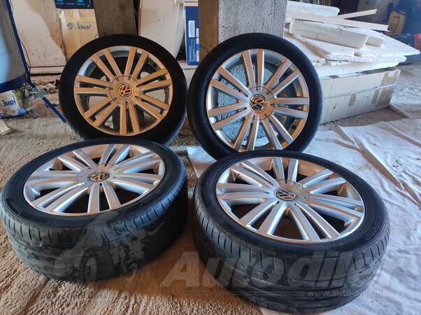 Fabričke felne i 225x50x17 gume