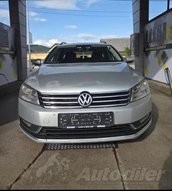Volkswagen - Passat - 2.0 TDI