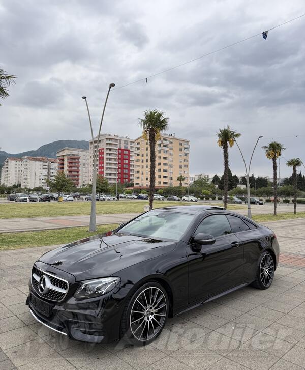 Mercedes Benz - E 220 - AMG