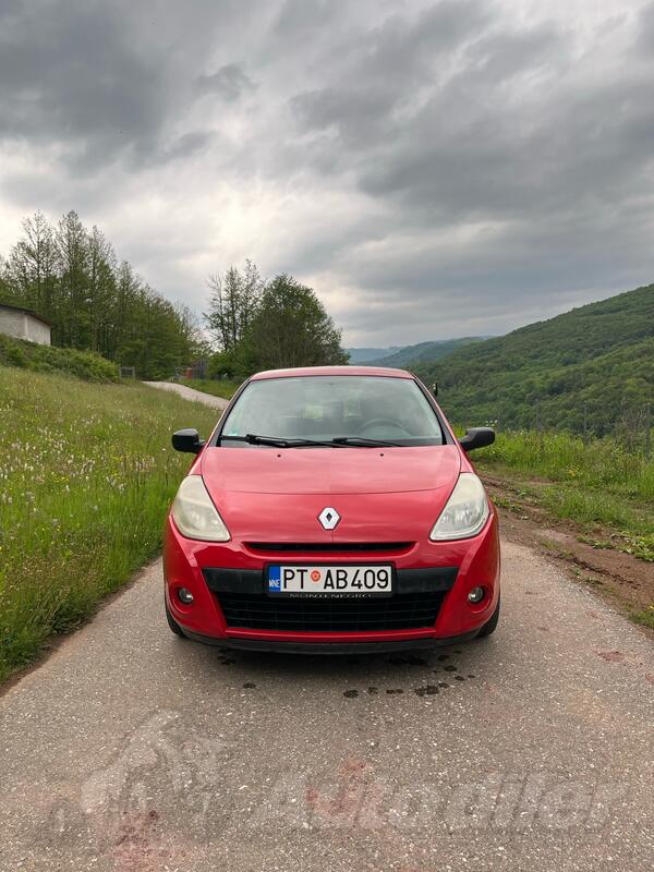 Renault - Clio - 1.5 DCI