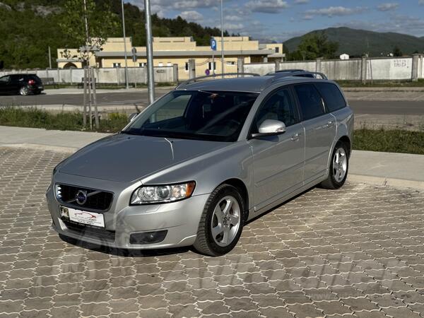 Volvo - V50 - 2.0 D3