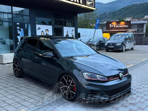 Volkswagen - Golf 7 - 7.5