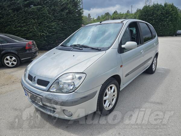 Renault - Scenic - 1.9 dci