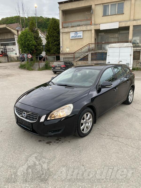 Volvo - V60 - 1.6hdi