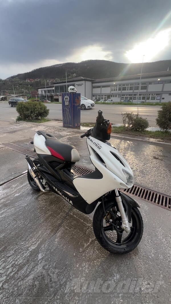 Yamaha - aerox