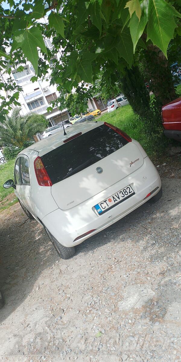 Fiat - Punto - 1.9 JTD