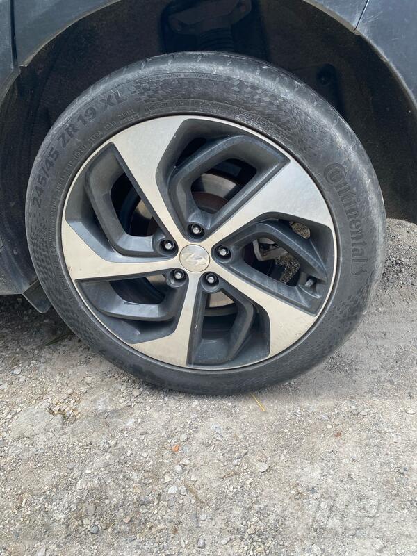 Fabričke felne i continental gume